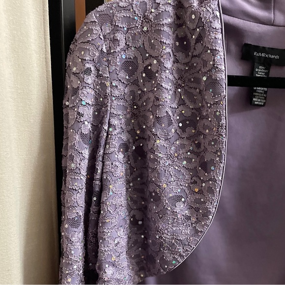 R & M Richard’s Size 14 Two Piece Lilac dress and short jacket with sequins. - Picture 10 of 15